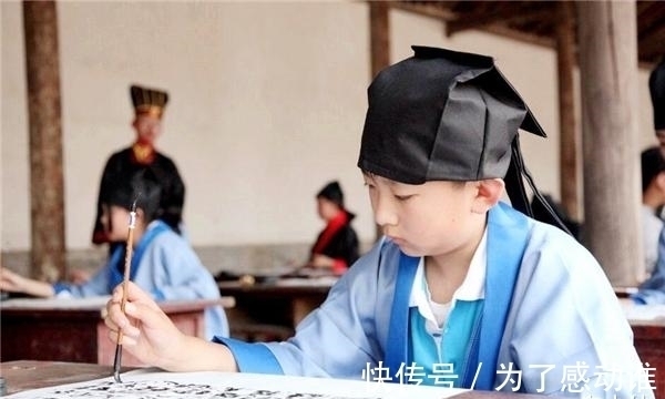 范进中举!范进中举后为何会发疯?把他的官职放到今天,你可能比他还疯狂