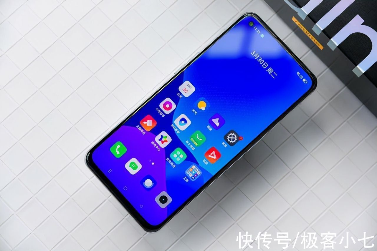 销量榜|5G手机销量榜第一第二易主,双十一新“黑马”诞生,月销量破百万