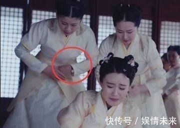 |“欺骗”观众的搞笑穿帮镜头,网友:导演你过来,我保证不打你