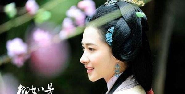 明末清初|柳如是生活在明末清初时代,是著名的秦淮八艳之一