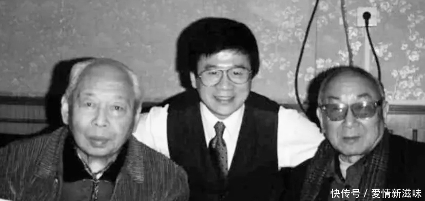 40年前一张画5元没人要,他买了9000张,现在随便一幅就过亿