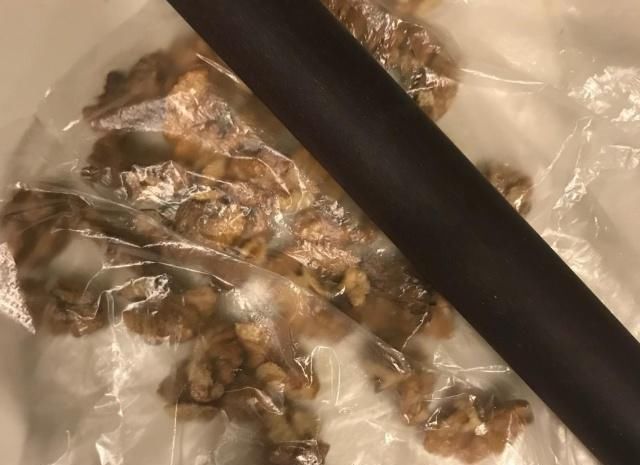 核桃仁|家庭版桃酥做法,不用烤箱就能做,咬上一口酥到掉渣,太好吃了