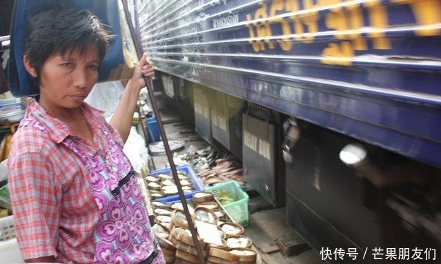 奇葩|不可思议的奇葩市场,他们真是用生命在做生意
