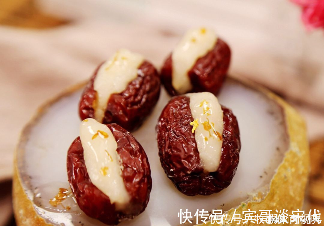 枸杞|补血养血,女人40如18,做法简单,40岁后更要经常吃