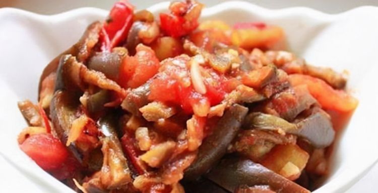 美味新做法,营养扑鼻香,简单炒一炒,颜色好看味道鲜美