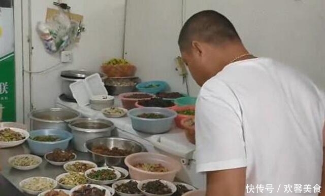 最“任性”餐馆,客人吃什么老板说了算,20年没人见过菜单