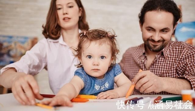 恒牙|孩子几岁换“乳牙”算正常换牙的早晚跟孩子发育有关系吗