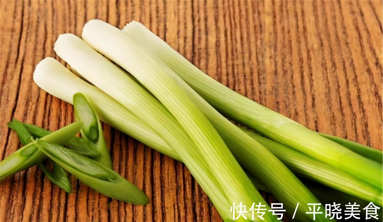 橙子|女性不想显老,推荐吃3种食物,刮油消脂,润肤养颜,早吃早好!