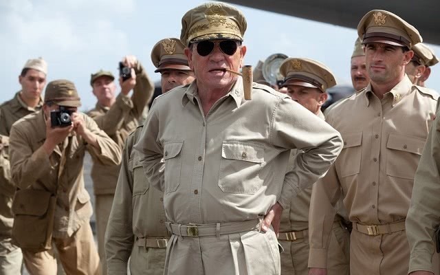 提出|抗美援朝时，麦克阿瑟曾提出投26颗原子弹，最后为啥没敢投放？