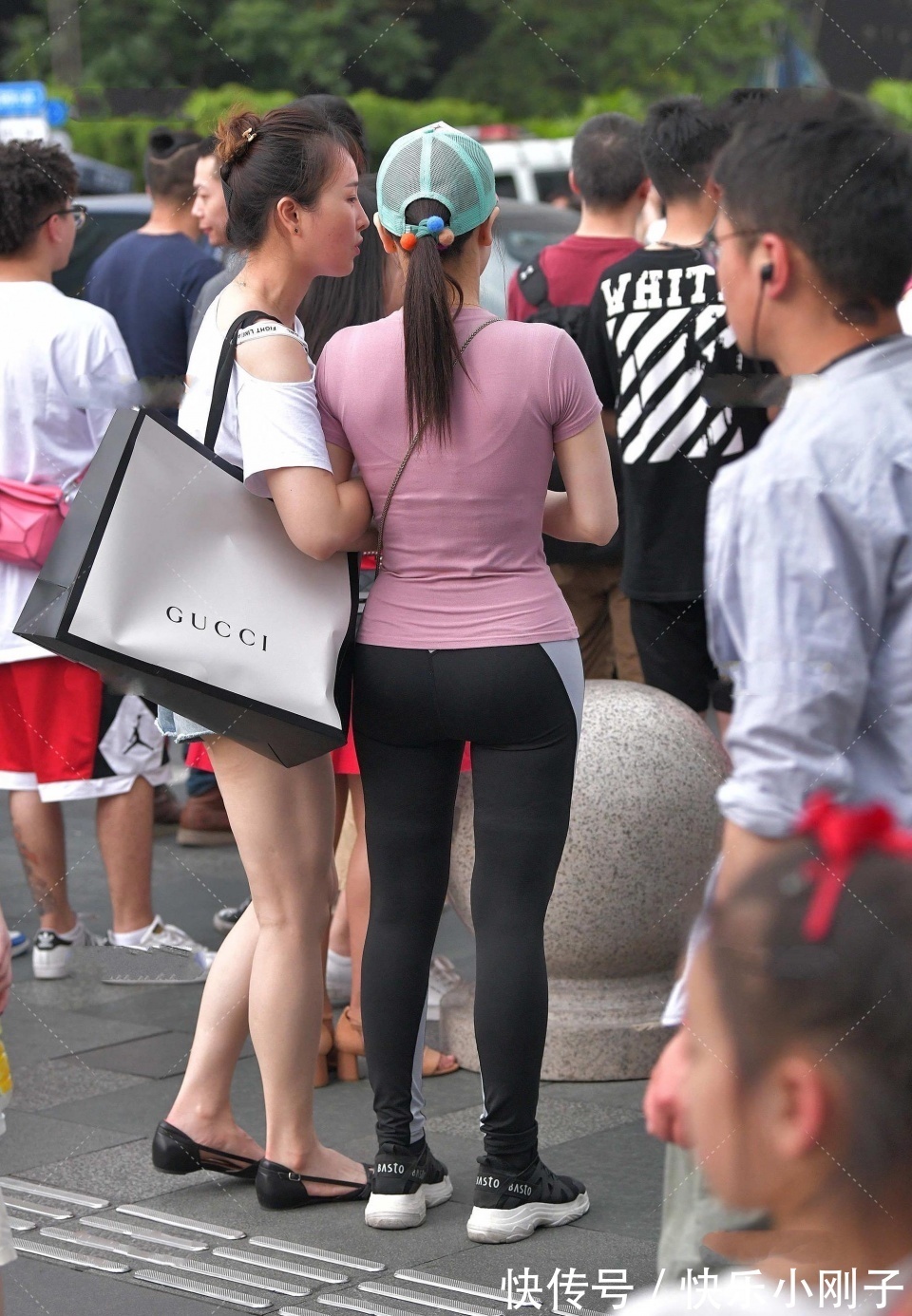 外表|不愧为最美丽的射手座,外表看似很火热,实际上她很保守不会乱玩