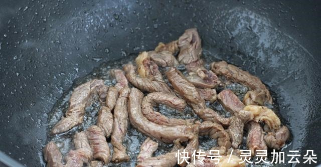 黑胡椒|煎牛排掌握不好火候，那就试试这道快手菜，香嫩美味好吃到舔盘底！