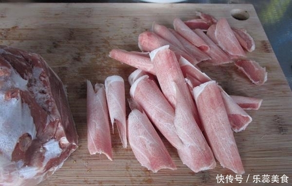 开春多给孩子吃这菜，再贵也别省，补气血还养肝，吃了更聪明