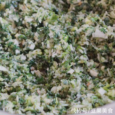  萝卜丝|萝卜丝荠菜海蛎肉饺子