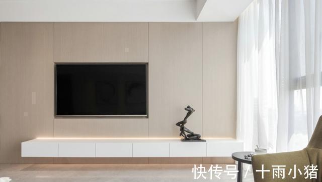 厨房|花18万改造180平三居室旧房,现代风格太漂亮,邻居以为走错门了