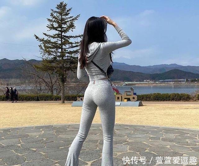 小蛮腰|大伙的无痕裤,你适合穿吗?网友:坚持健身很关键