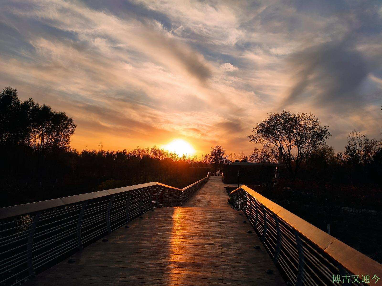 灭亡|夕阳下的温榆河示范区东园(下),看火星般颜色的日落