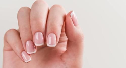 竖纹|指甲变成这样,预示大病很快来临,赶紧重视起来吧!