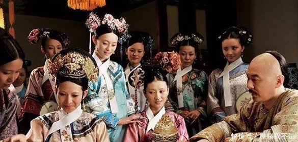 皇帝驾崩后,新皇帝如何处理后宫三千后妈,