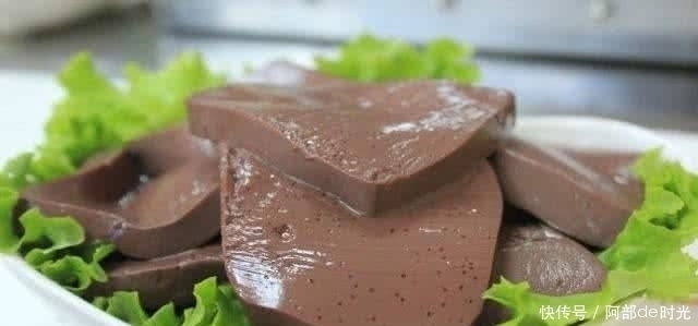 健康|吃完猪血,就拉黑便,对身体健康是利是弊?听听健康专家怎么说