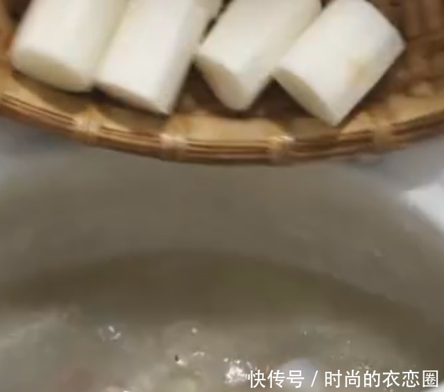 排骨薏米淮山汤,清淡又好喝