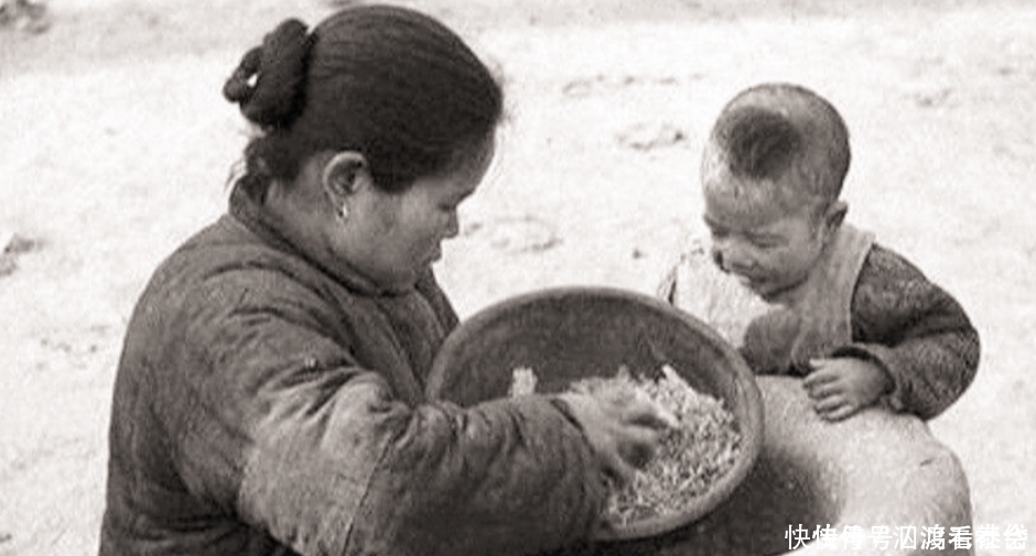 古代闹饥荒时,为何灾民放着河里的鱼虾不抓,非要吃草根啃树皮?