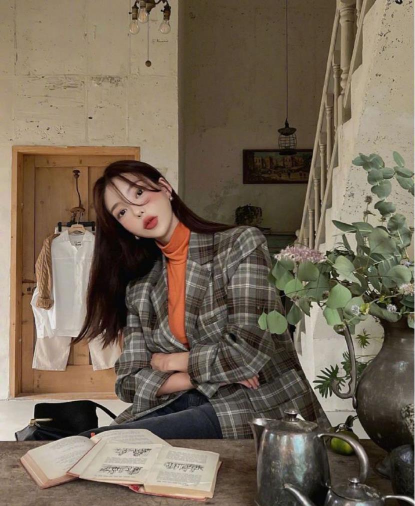 t恤|秋冬纯色西装的穿搭未免老气!格纹西装才是正统,尽显帅气风格