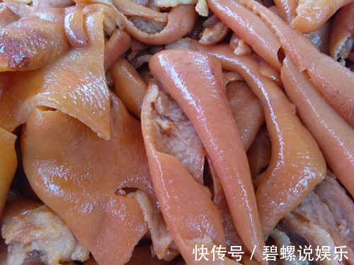 农村|农村大集上卖得最火的这几样美食,最后一个80元你敢吃吗