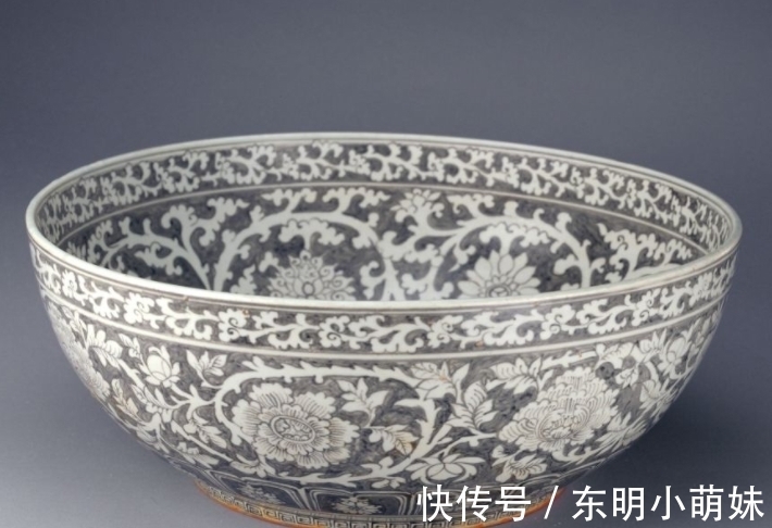 明青花|元青花、明青花、清青花的青料有什么不同？