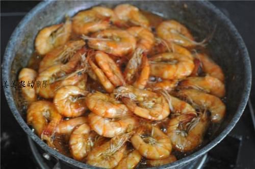  调料|大虾新做法，简单好味道，1味调料，简单一炒，比油炸还鲜！