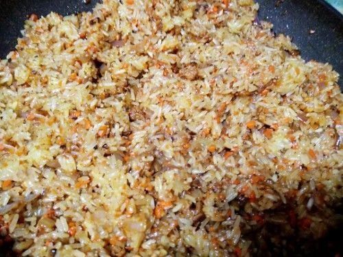 饺子皮|宝藏小吃烧麦,做法很简单,多做一点冷冻起来,想吃蒸一下就行