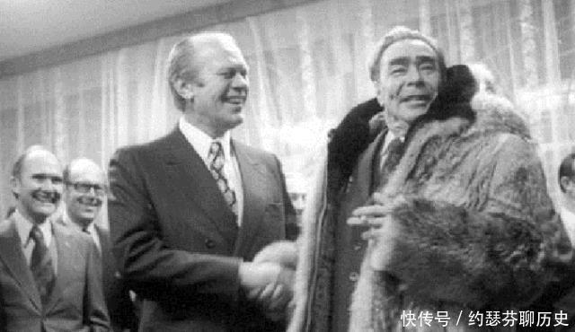 列日涅夫|勃列日涅夫是如何夺取赫鲁晓夫政权的他们谁对苏联的贡献大