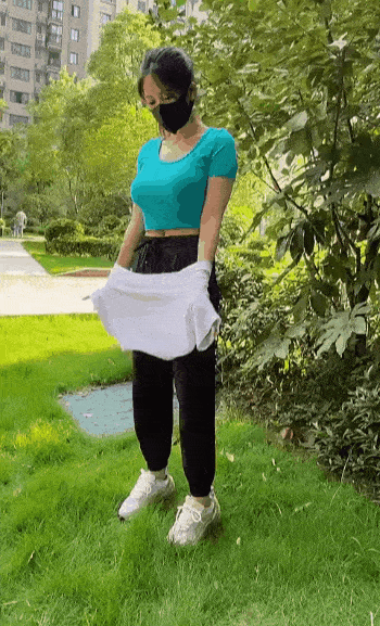 |搞笑GIF：如果我没有猜错，妹子应该有保险吧