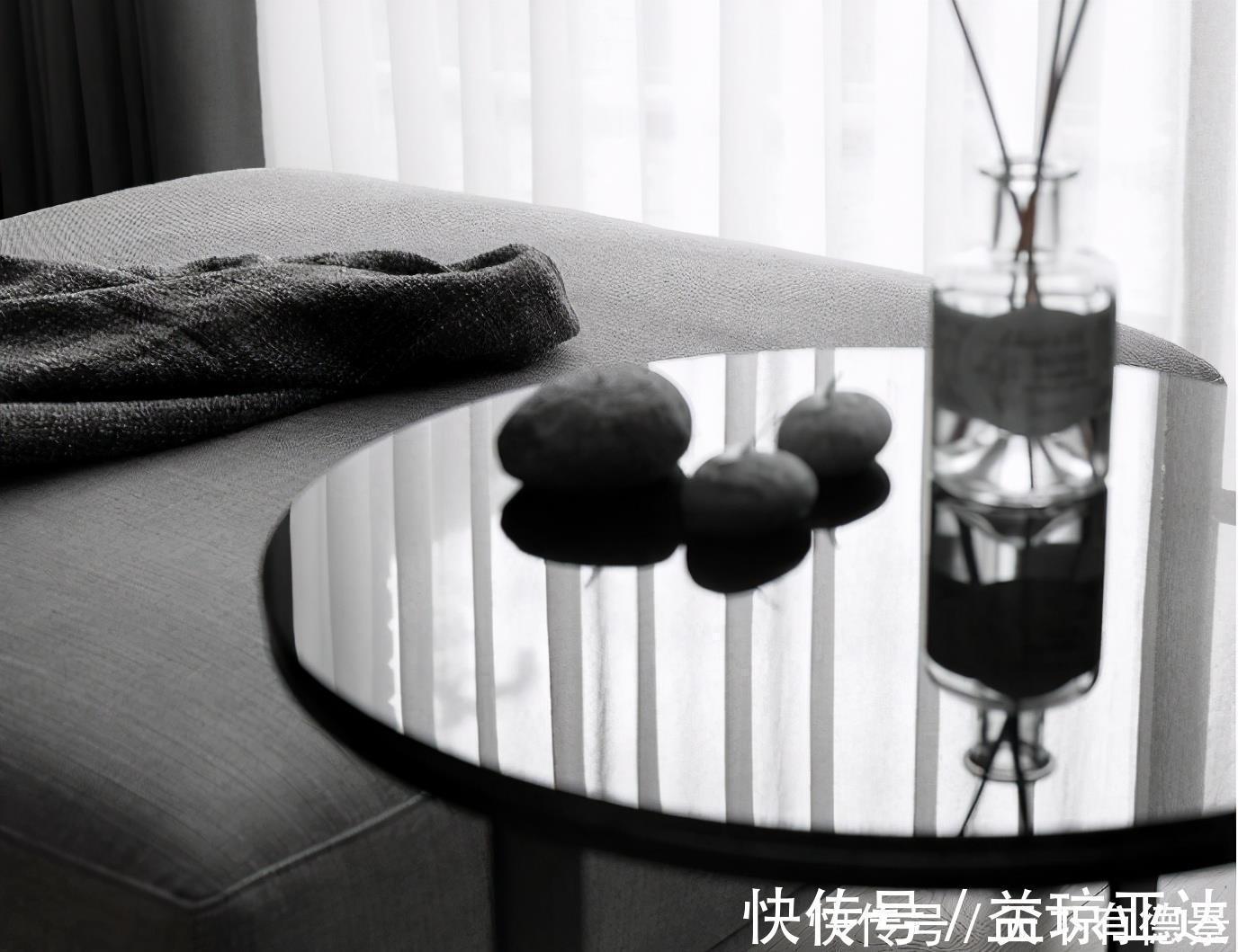 性冷淡风|现代标准空间,灰度空间搭配清玻墙面,令人意犹未竟的性冷淡风