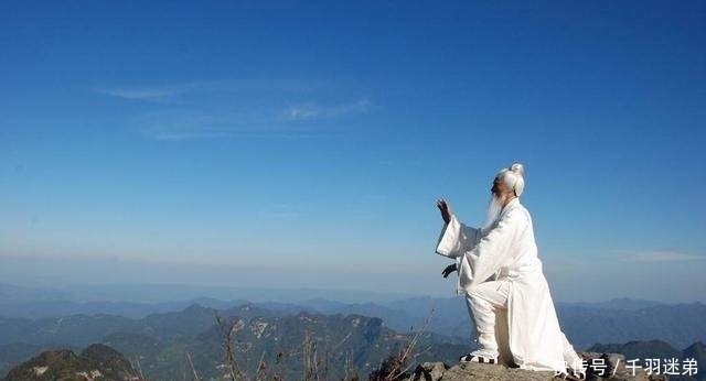 开悟|易经：成事的机要是，收回自己的在意，不让心智干扰