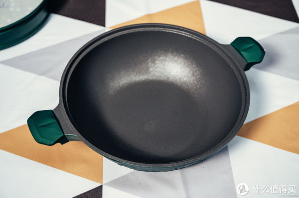 智能家居 篇二十八:炒菜蒸煮都在行的平底锅,帝伯朗菲尼雅系列不粘锅上手