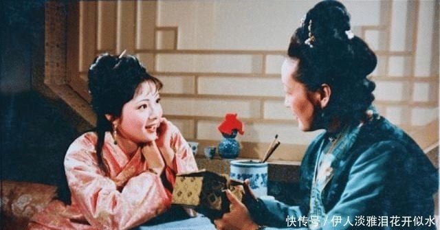 薛姨妈@此人让宝钗蒙羞,却又救她于水火,他离世后,宝钗也很快长眠雪地