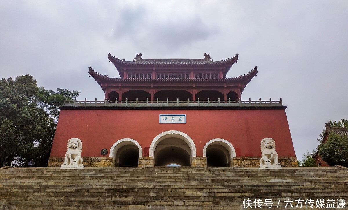  山门|到千年古刹 听呢喃梵音 去玉泉寺过一个净化心灵的周末吧