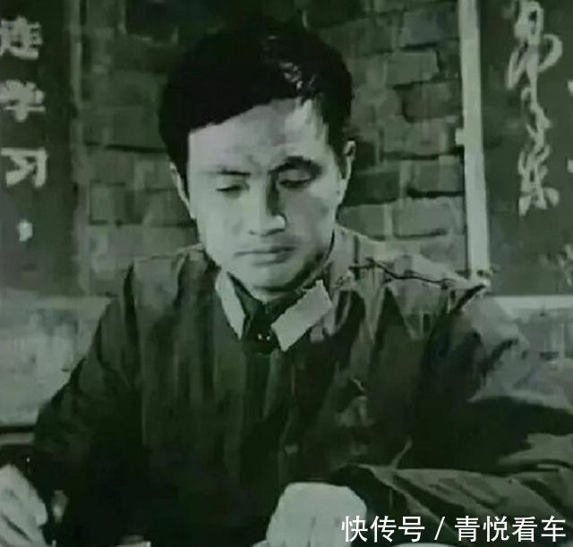 山区|故事:任正非的母亲,抚养7个孩子长大,高考复习为他开“小灶”