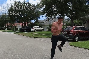 高抬腿|高抬腿，一个公认的燃脂动作每天重复800次，让你瘦一圈