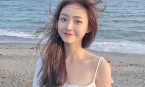  体内的雌激素|女性不想老得快，6种碱性食物使劲儿吃，补充天然雌激素显年轻