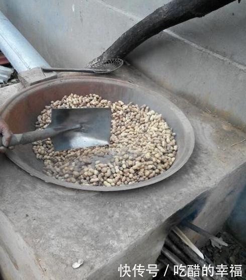 正是|你知道吗?春季的艾草鲜嫩多汁,正是食用的最佳时期哦