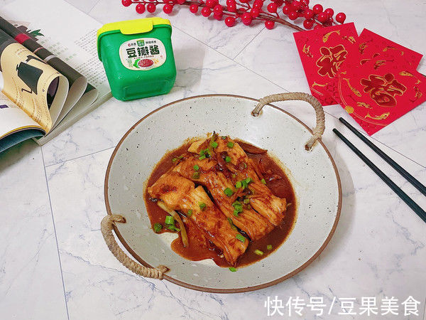 饮食禁忌|#一口新年味，全家享佳味#年年有鱼