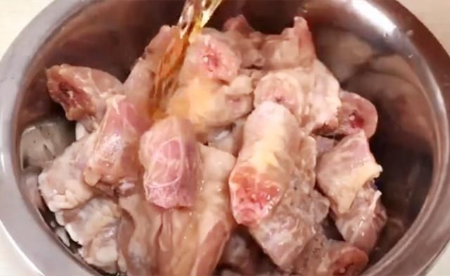 秋天，吃猪肉不如吃这肉，便宜又营养，孩子常吃头脑聪明长高个
