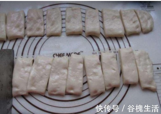 学会这样炸油条，你就可以开店了，外酥里嫩，太好吃