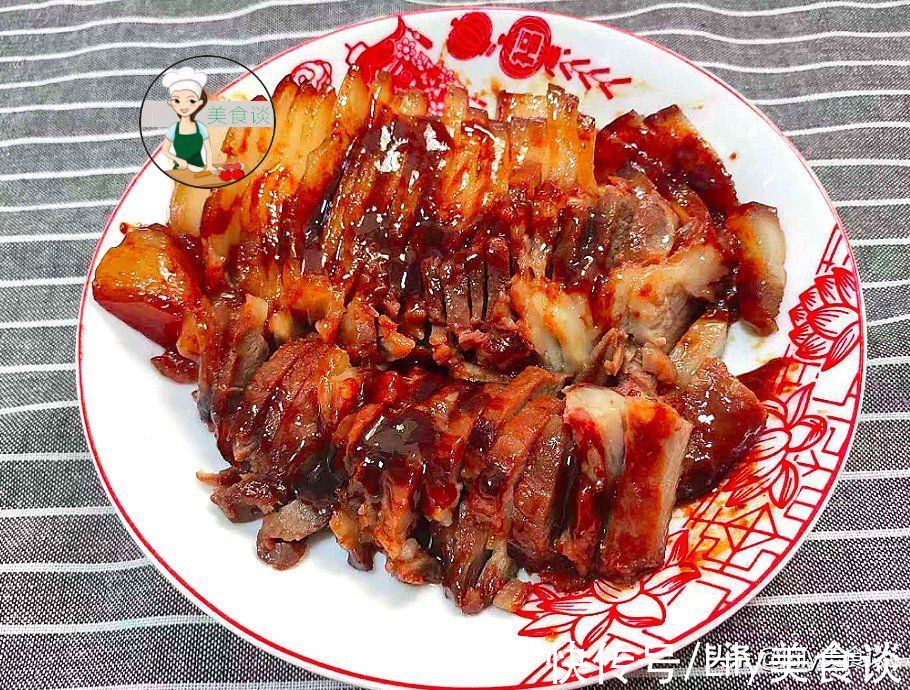 里脊肉|把猪肉放进电饭锅,不加一滴水直接焖,出锅香到流口水,渣都不剩