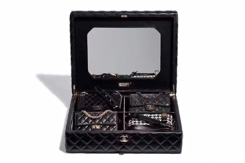 柳宝庆!摩登日记|经典手袋“缩水”了,超迷你尺寸令人心动