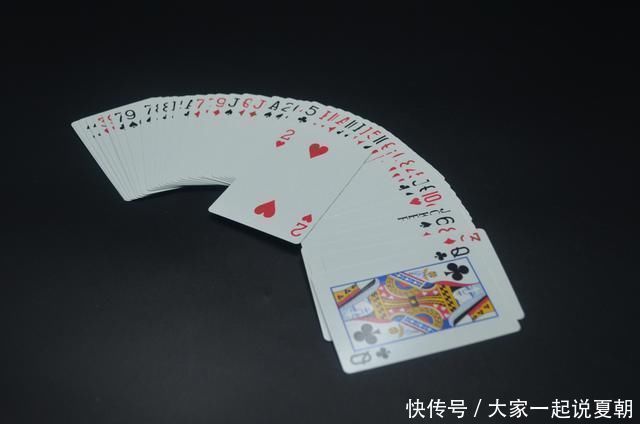实用|废旧扑克牌不要扔,放在家里特别实用,一年能省几百元,太实用了