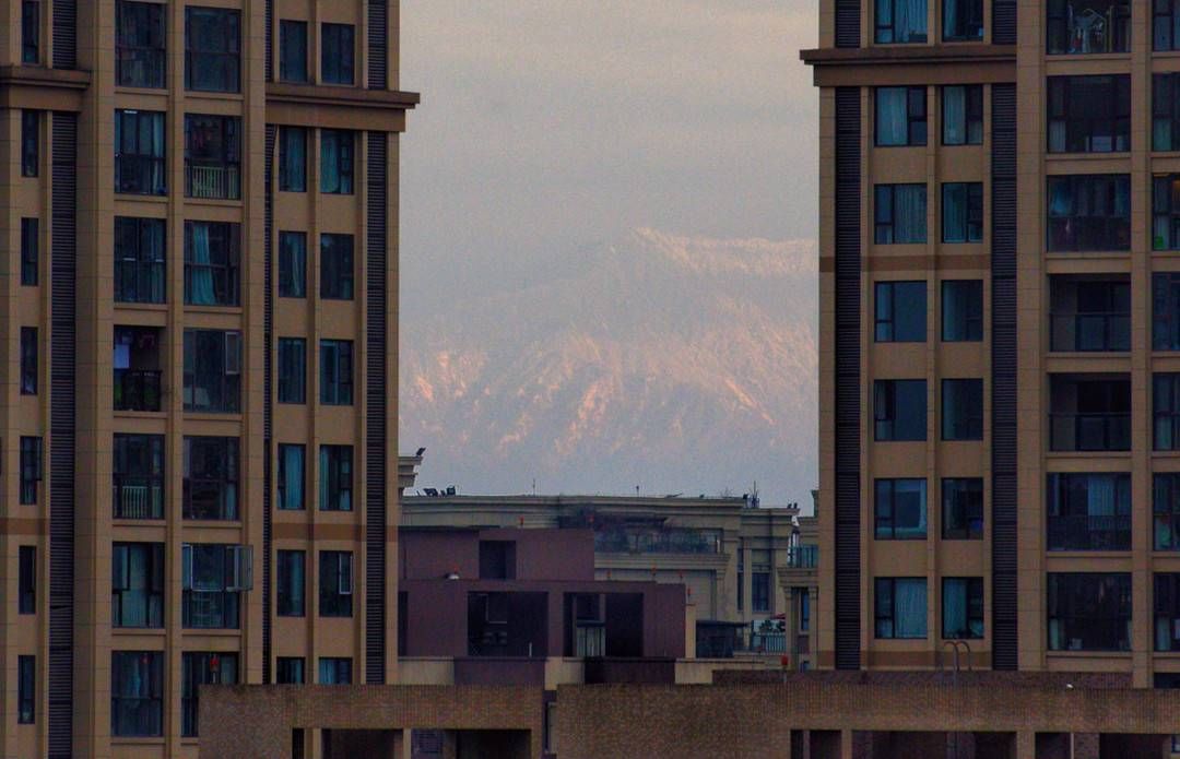 远山|图集丨春雪降临 远山一夜白头