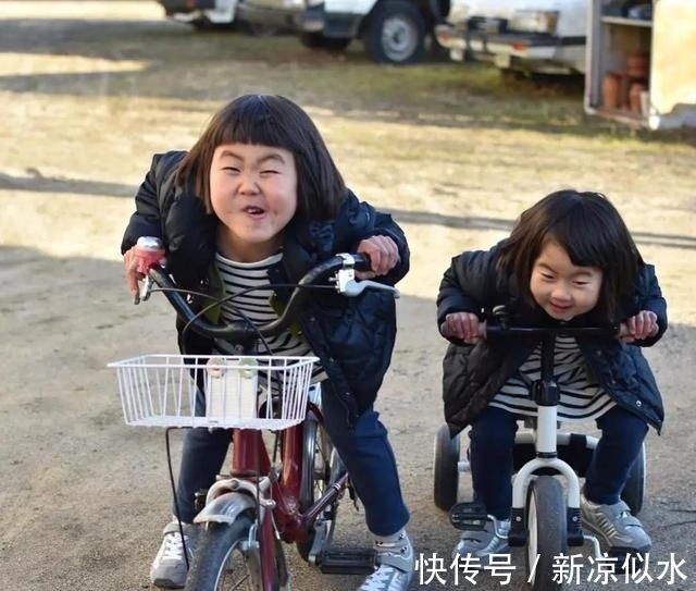 小m|人类幼崽有多可爱?这坑娃的妈给女儿拍了近千张“丑照”