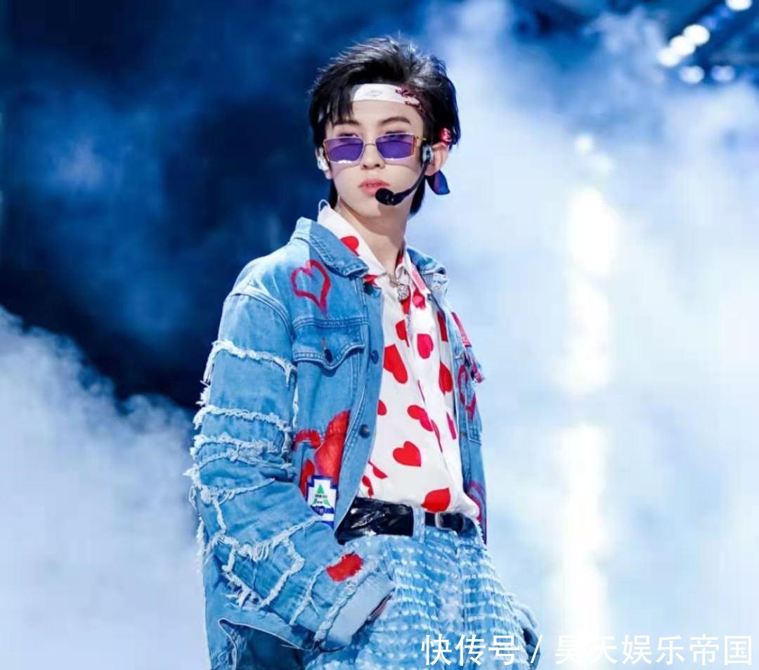 《创4》淘汰名单曝光!怿涵A班直降最终离开,林墨却稳坐出道位!